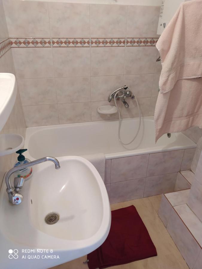 Dom Ter Apartman Διαμέρισμα Σέγκεντ Εξωτερικό φωτογραφία